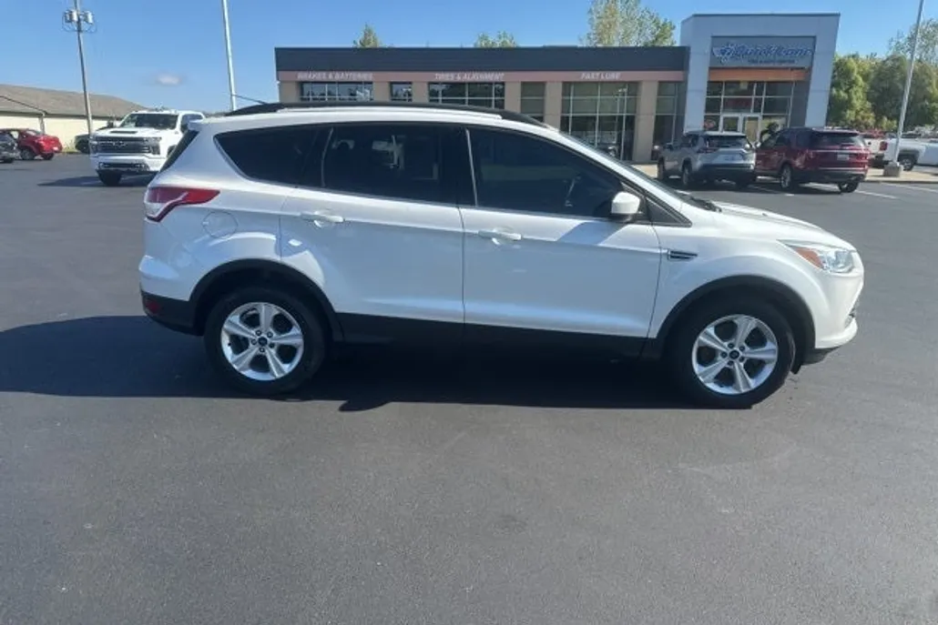 2016 Ford Escape SE photo 1