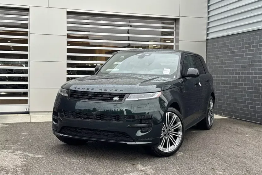 2025 Land Rover Range Rover Sport SE photo 1