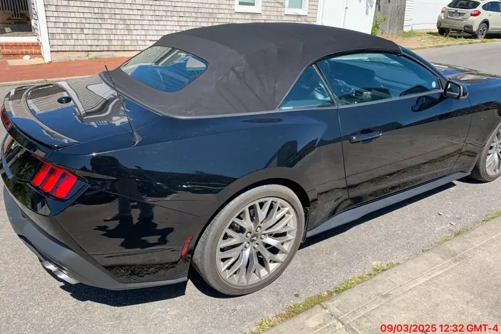 2024 Ford Mustang EcoBoost Premium Convertible photo 1