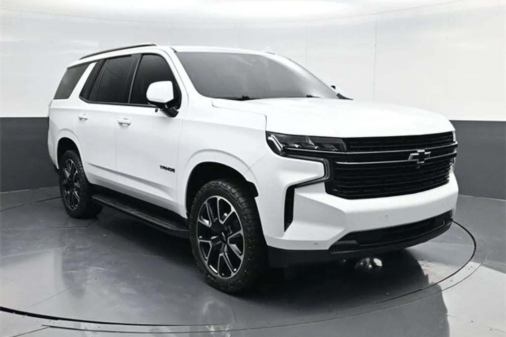 2023 Chevrolet Tahoe RST photo 1
