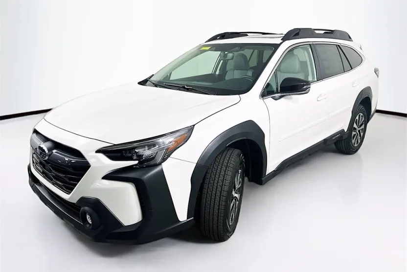 2025 Subaru Outback Premium photo 1