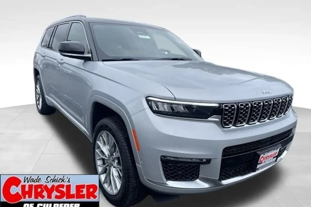 2025 Jeep Grand Cherokee L Summit photo 1