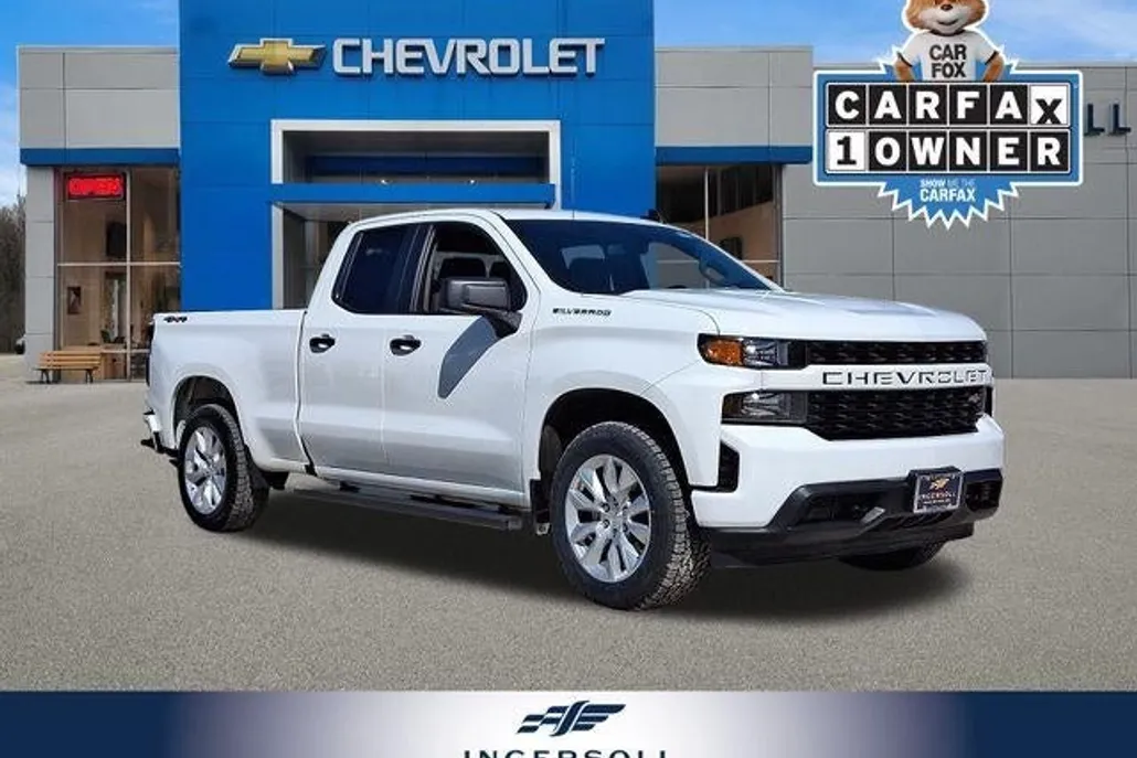 2022 Chevrolet Silverado 1500 Custom photo 1