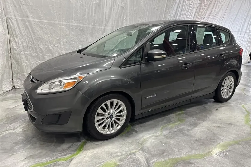 2017 Ford C-Max SE Hybrid photo 1