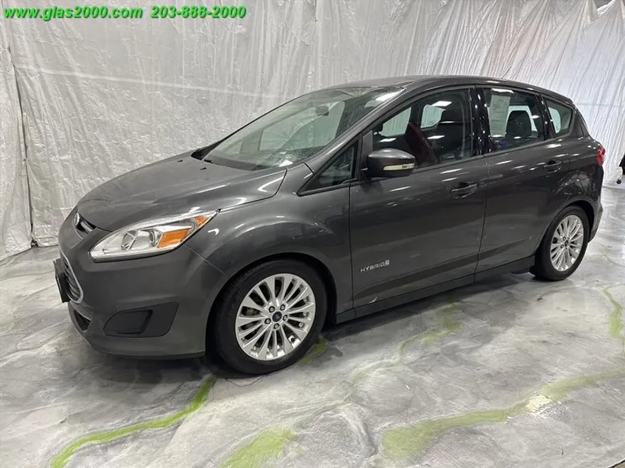 2017 Ford C-Max SE Hybrid photo 1