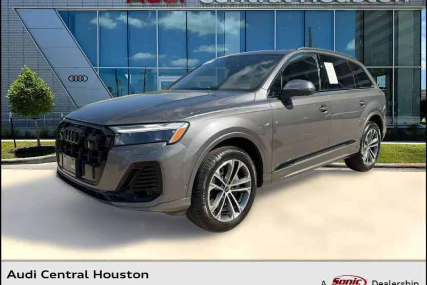 2025 Audi Q7 Premium Plus photo 1
