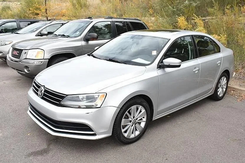 2016 Volkswagen Jetta 1.4T SE photo 1