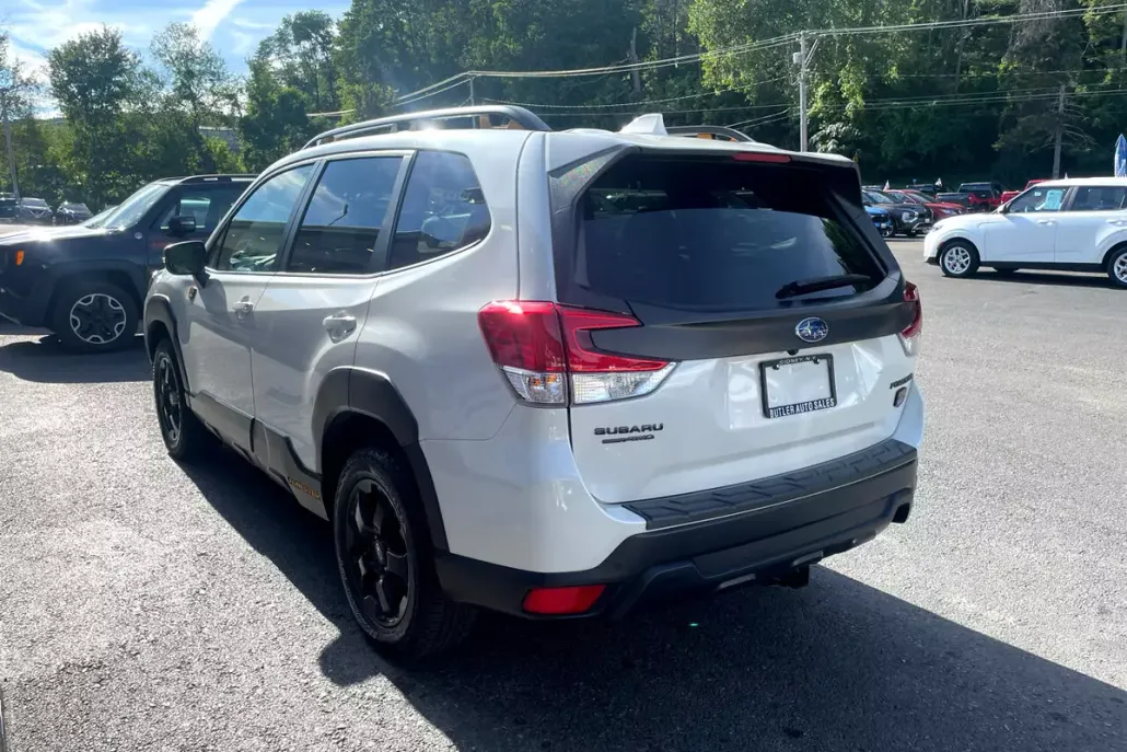 2022 Subaru Forester Sport photo 1