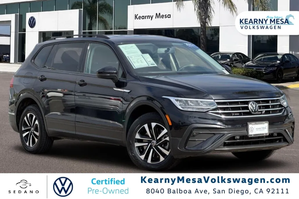 2022 Volkswagen Tiguan S photo 1