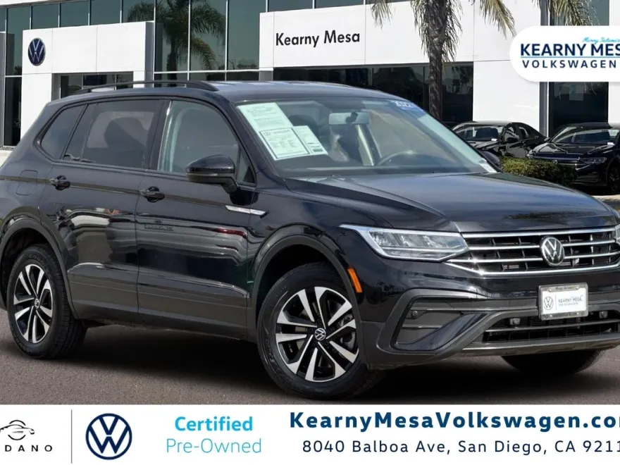 2022 Volkswagen Tiguan S photo 1