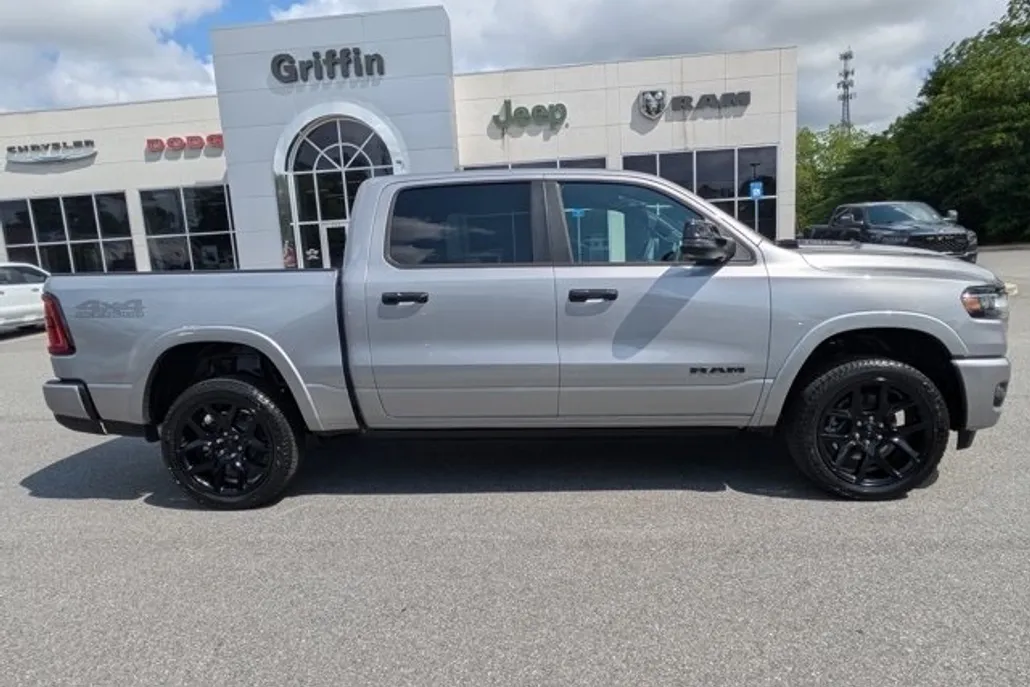 2025 Ram 1500 Laramie photo 1
