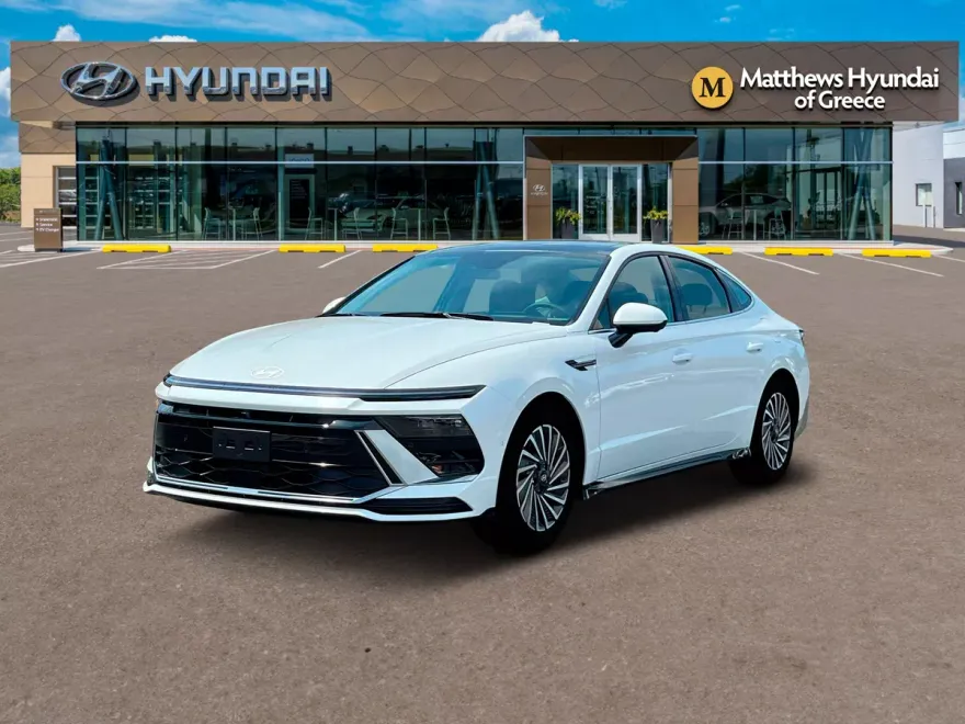 2025 Hyundai Sonata Hybrid Limited photo 1