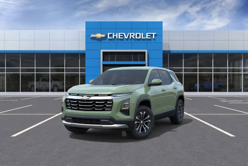 2026 Chevrolet Equinox LT photo 1