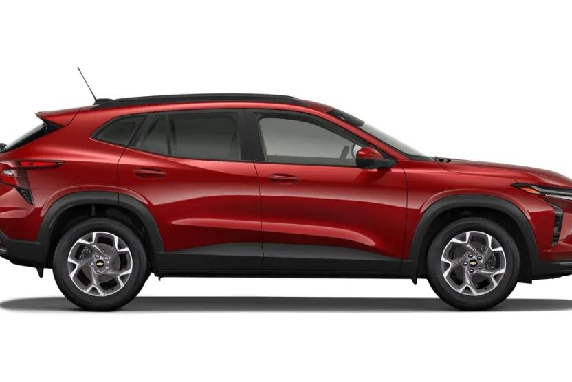 2026 Chevrolet Trax LT photo 1