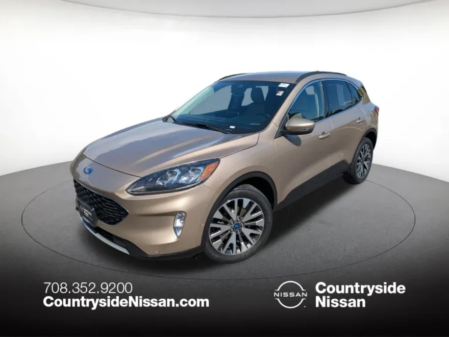 2020 Ford Escape Titanium photo 1