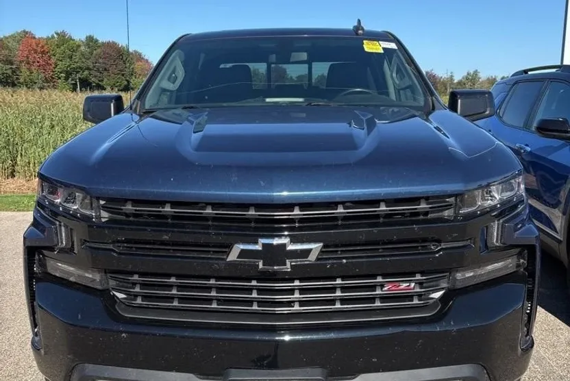 2021 Chevrolet Silverado 1500 LT Trail Boss photo 1