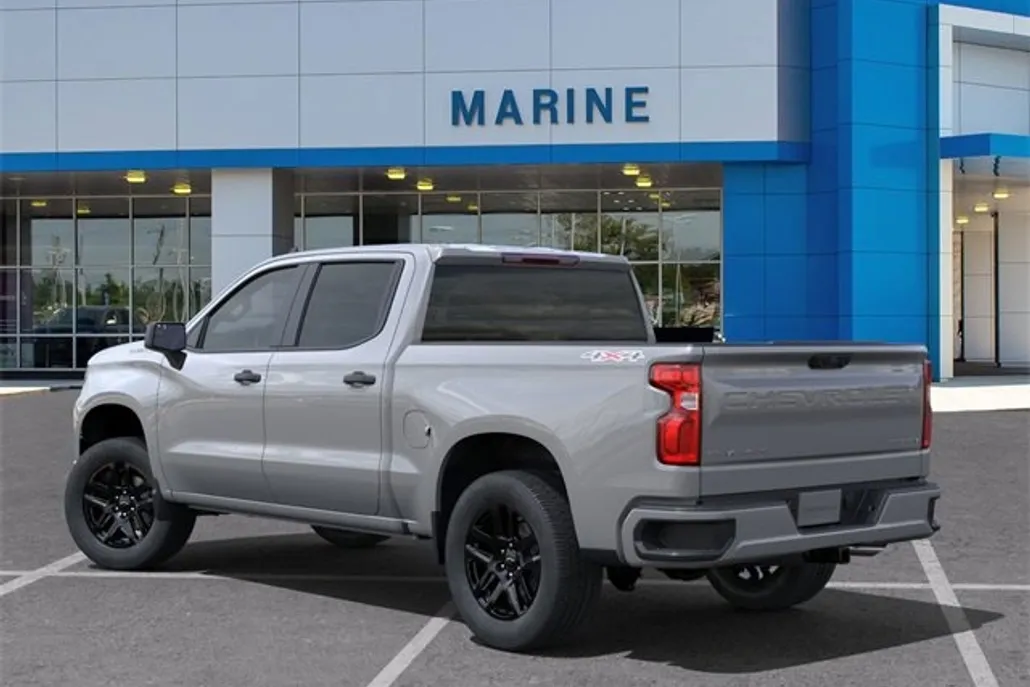 2025 Chevrolet Silverado 1500 Custom photo 1