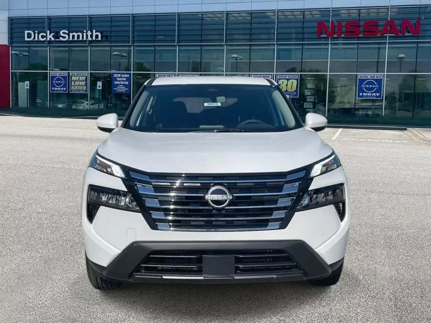 2026 Nissan Rogue SV photo 1