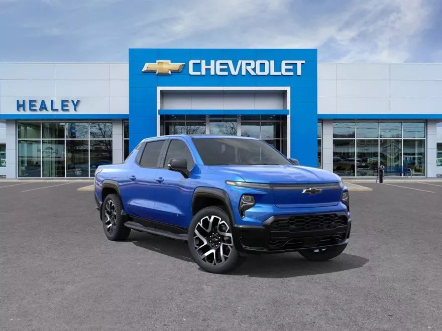 2025 Chevrolet Silverado EV RST photo 1