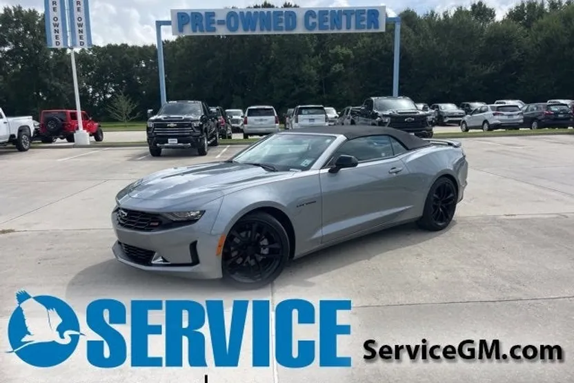 2024 Chevrolet Camaro 1LT photo 1