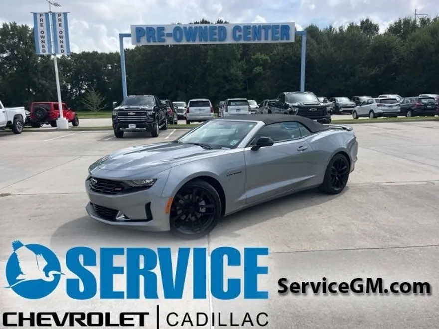 2024 Chevrolet Camaro 1LT photo 1