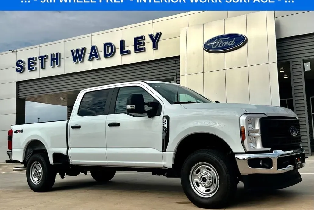 2025 Ford F-250 XL photo 1