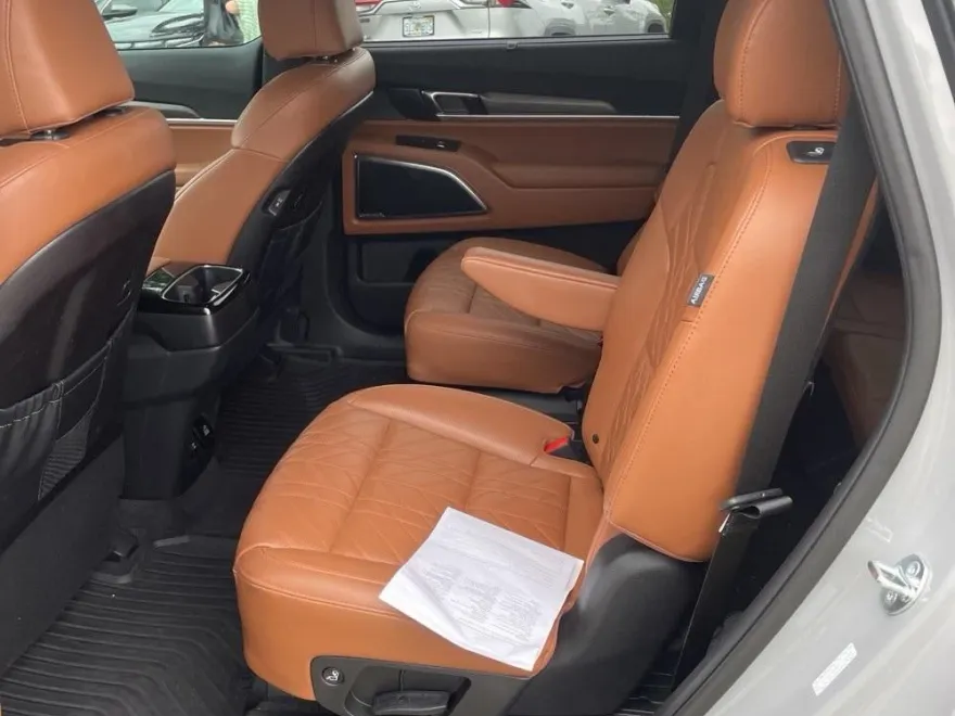 2025 Kia Telluride X-Line photo 1