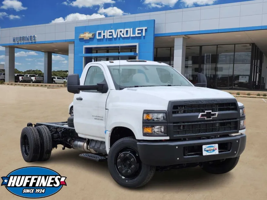 2024 Chevrolet Silverado 5500HD Work Truck photo 1