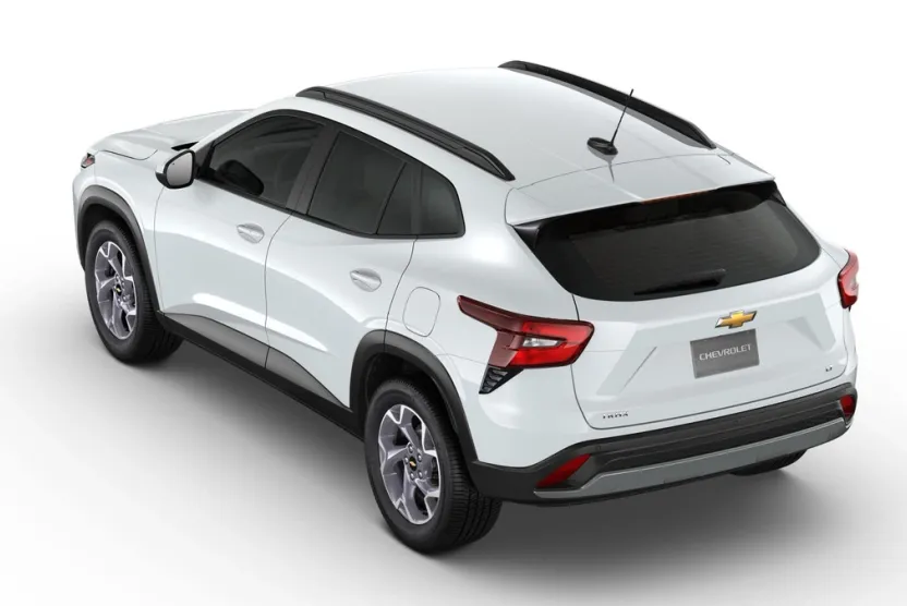 2026 Chevrolet Trax LT photo 1