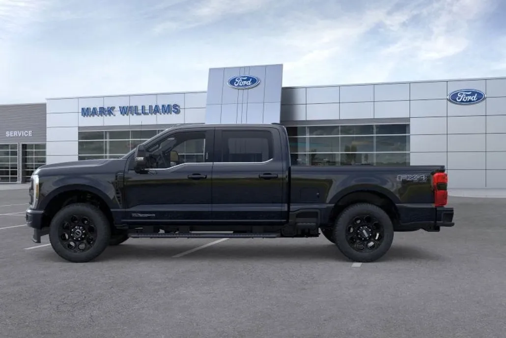 2025 Ford F-350 photo 1