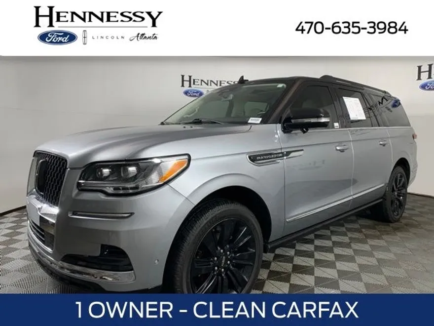 2022 Lincoln Navigator Black Label photo 1