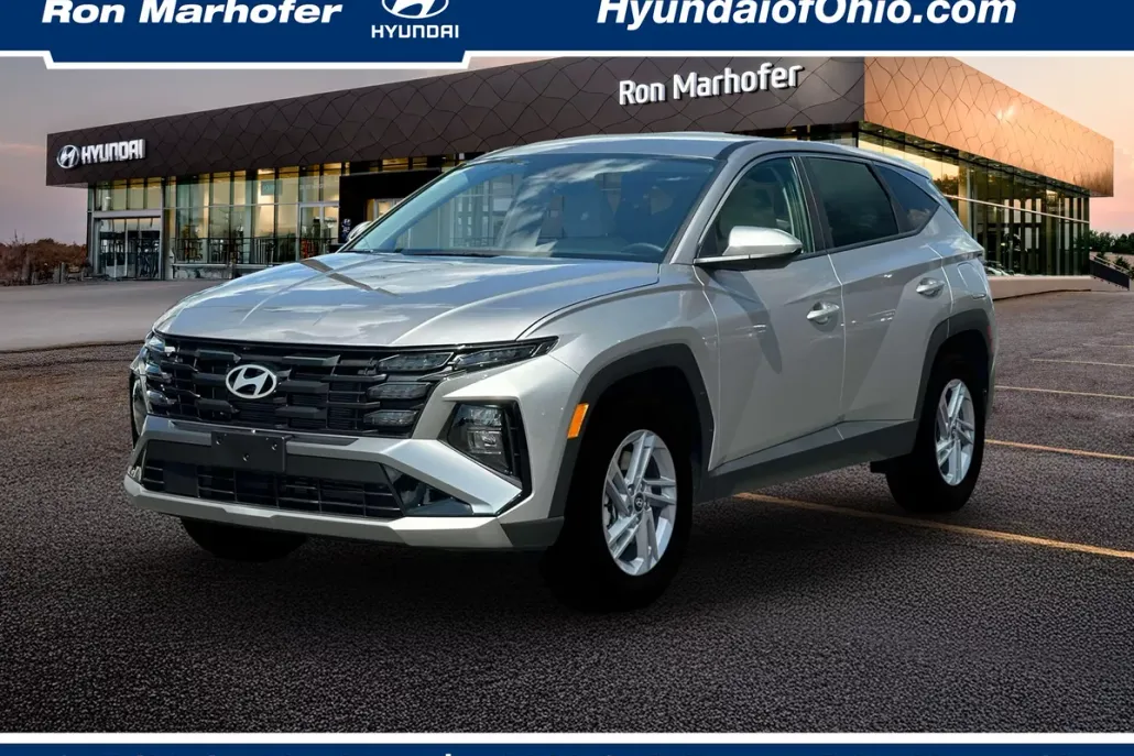 2025 Hyundai Tucson SE photo 1