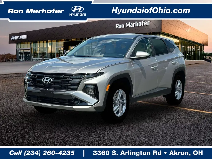 2025 Hyundai Tucson SE photo 1
