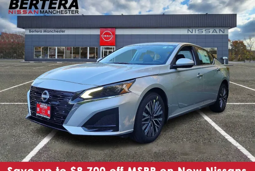 2025 Nissan Altima SV photo 1