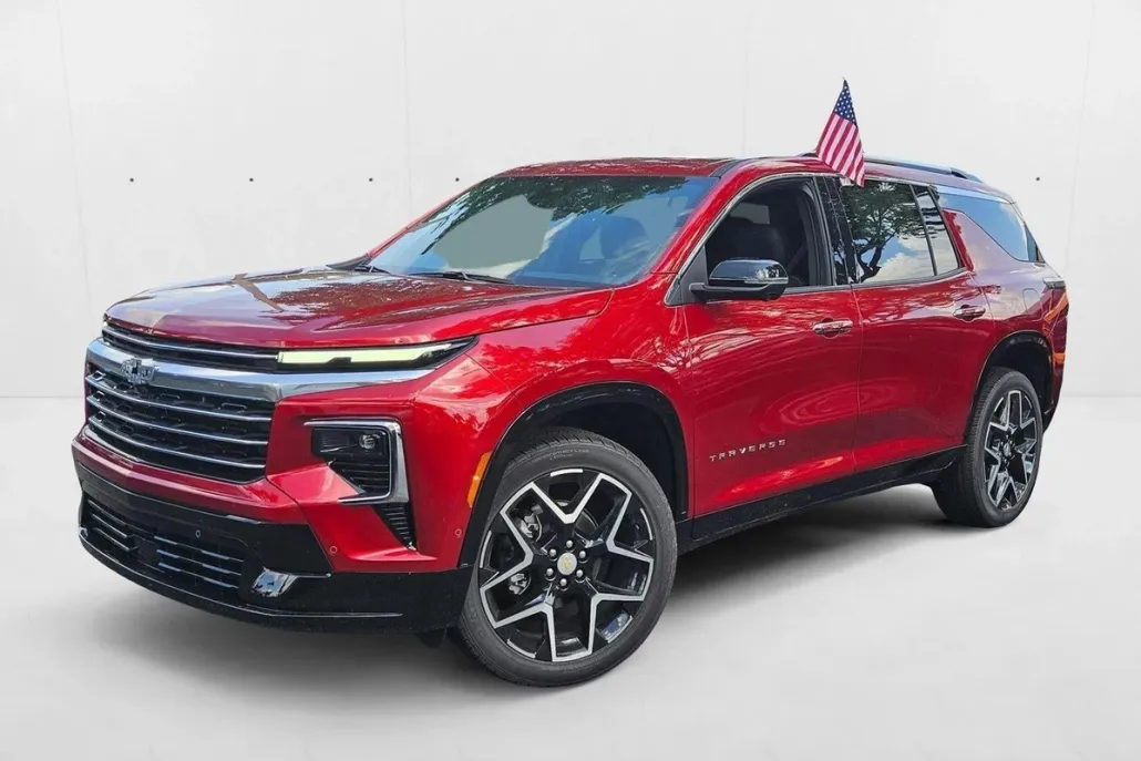 2025 Chevrolet Traverse High Country photo 1