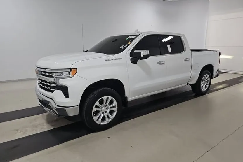 2024 Chevrolet Silverado 1500 LTZ photo 1