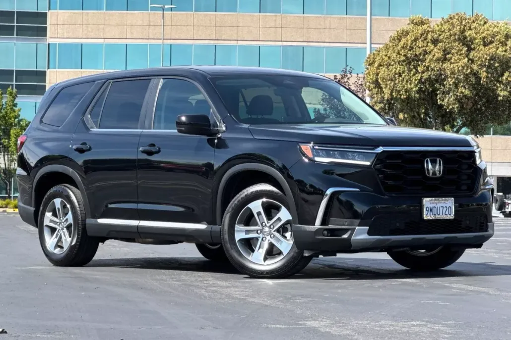 2024 Honda Pilot EX-L photo 1