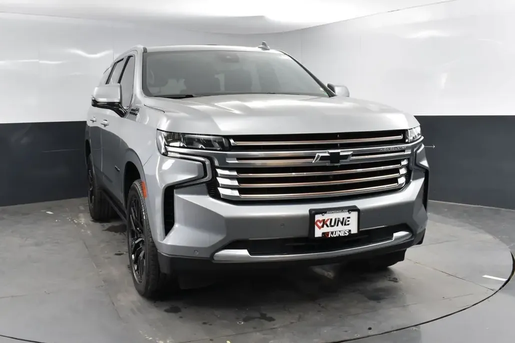 2023 Chevrolet Tahoe High Country photo 1