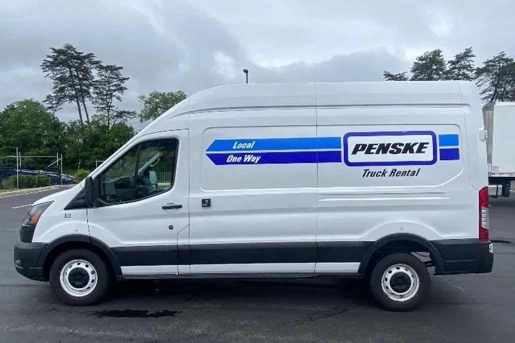 2021 Ford Transit photo 1