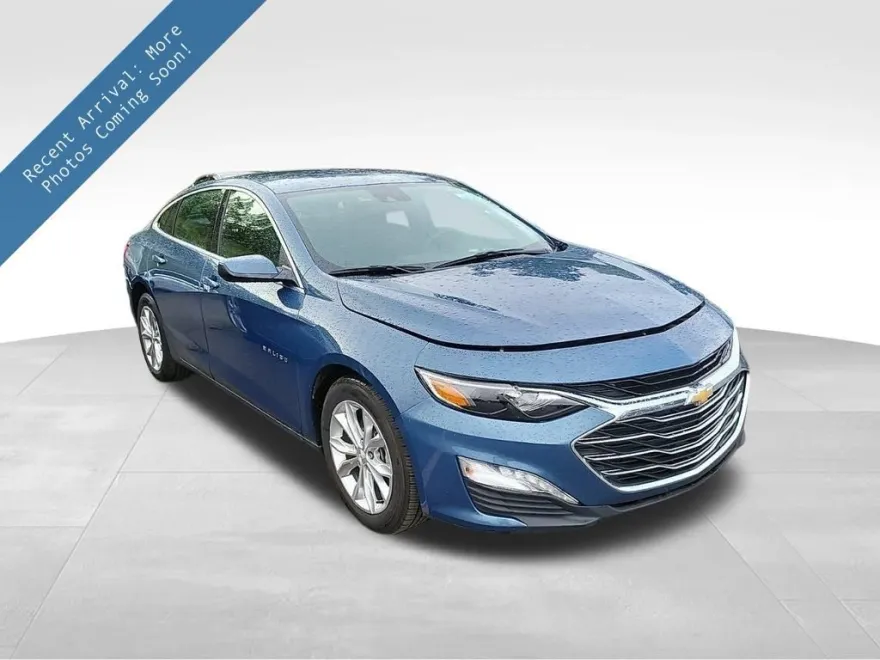 2024 Chevrolet Malibu 1LT photo 1