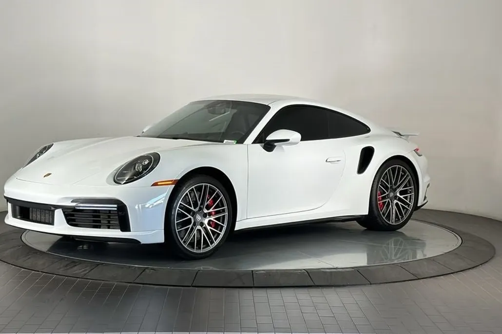 2022 Porsche 911 Turbo photo 1