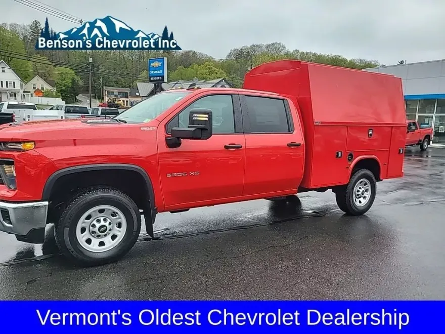2024 Chevrolet Silverado 3500HD photo 1