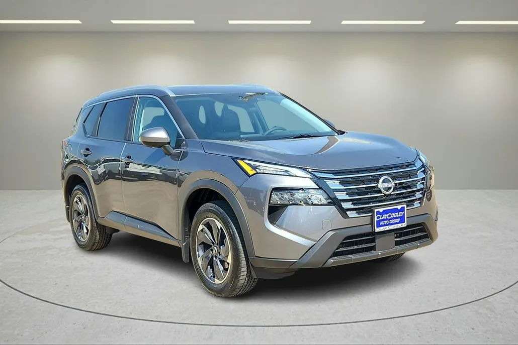 2026 Nissan Rogue SV photo 1