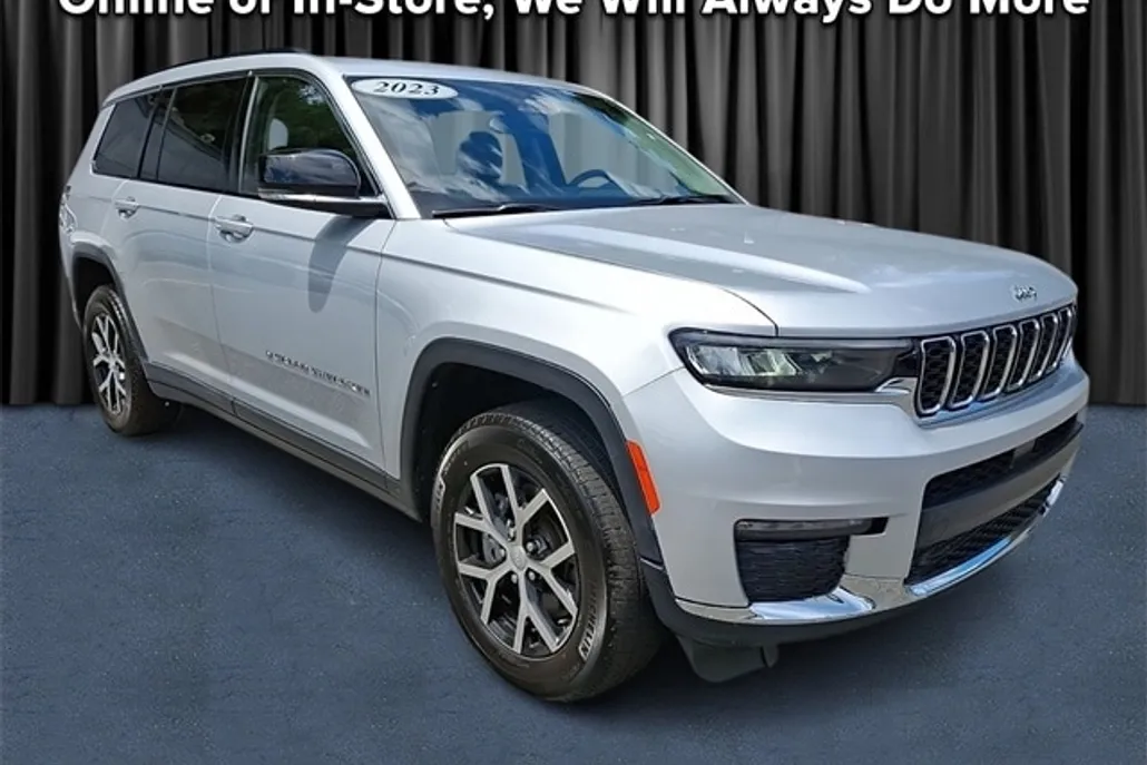 2023 Jeep Grand Cherokee Limited photo 1