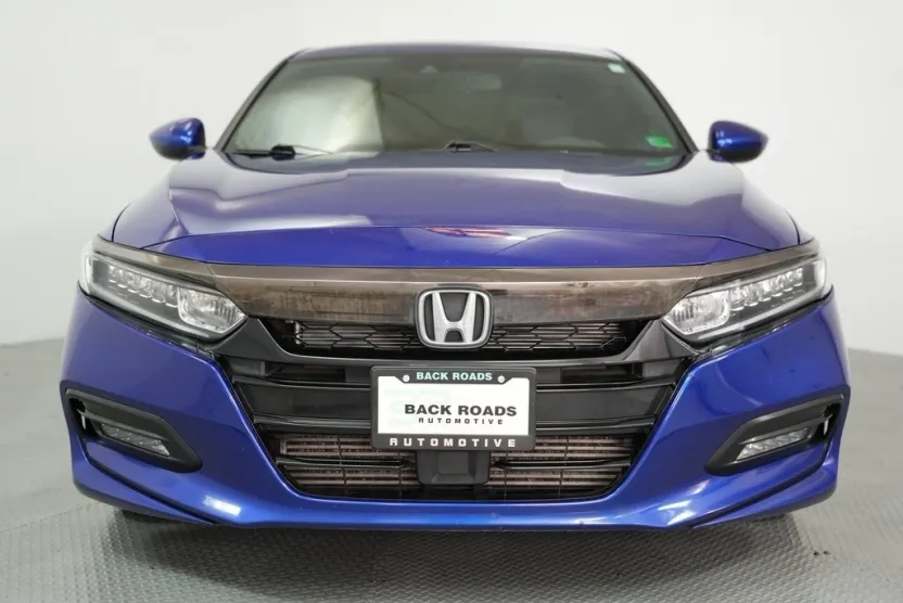 2018 Honda Accord Sport 1.5T photo 1