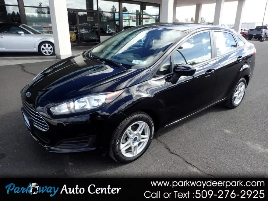 2019 Ford Fiesta SE photo 1