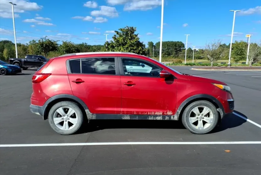 2011 Kia Sportage LX photo 1