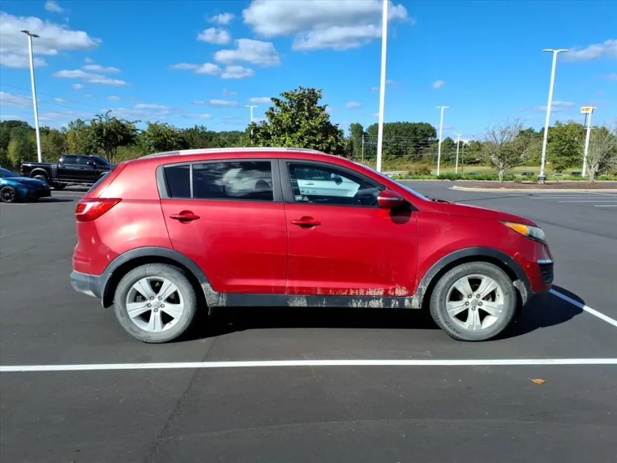 2011 Kia Sportage LX photo 1