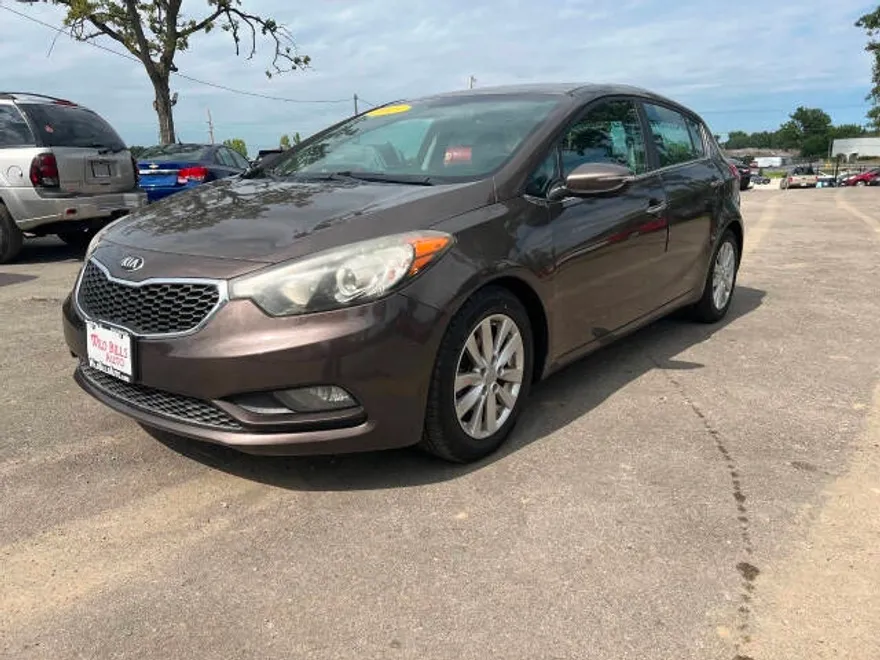 2015 Kia Forte EX photo 1