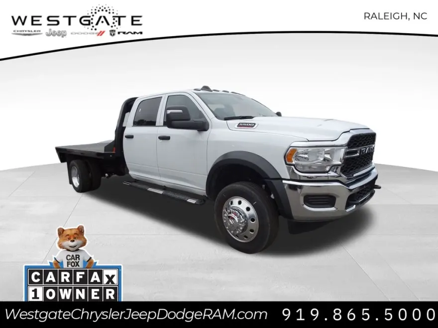 2023 Ram 5500 Tradesman photo 1
